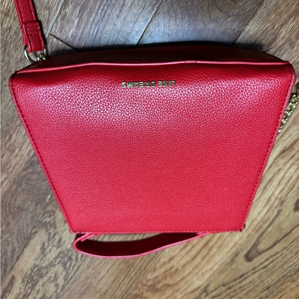 Red purse - Picture 3 of 3